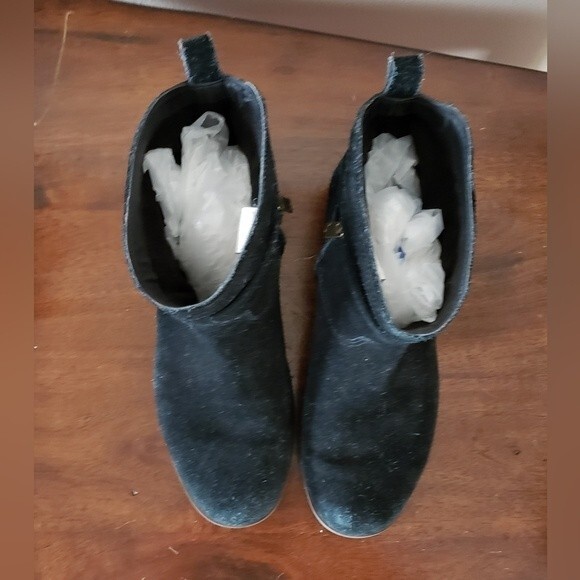 Koolaburra by UGG Lorelei Slouch Boot in Black Suede Size 7.5 - Picture 4 of 11